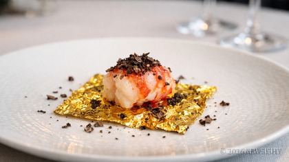 Restaurant Charges £15,000 For Portion Of 4000 Year Old Lobster.